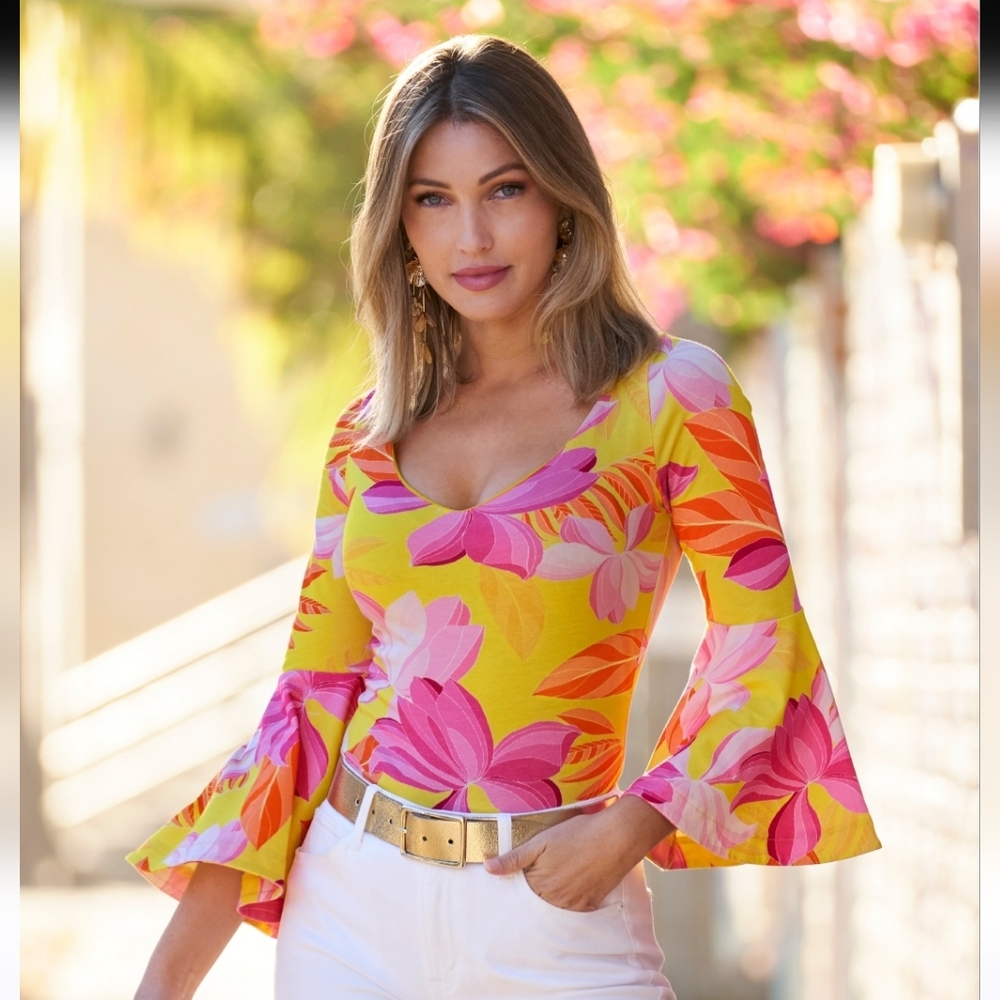 Boston Proper So Sexy La Sirena Floral Wide Neck Knit Top Sz XL Spring Colorful